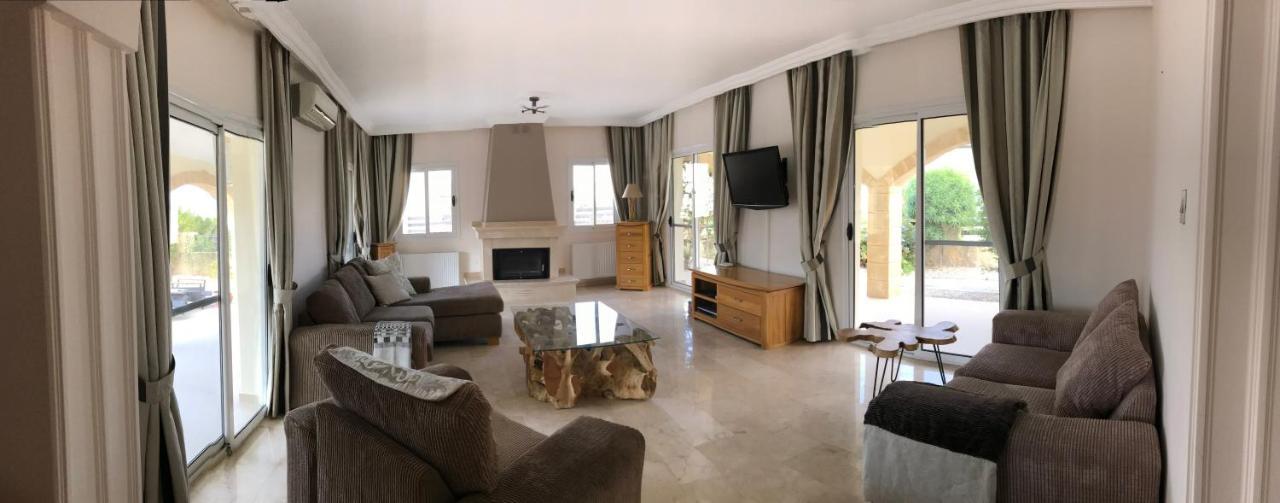 Casa Santos Kyrenia Villa Kyrenia  Ngoại thất bức ảnh