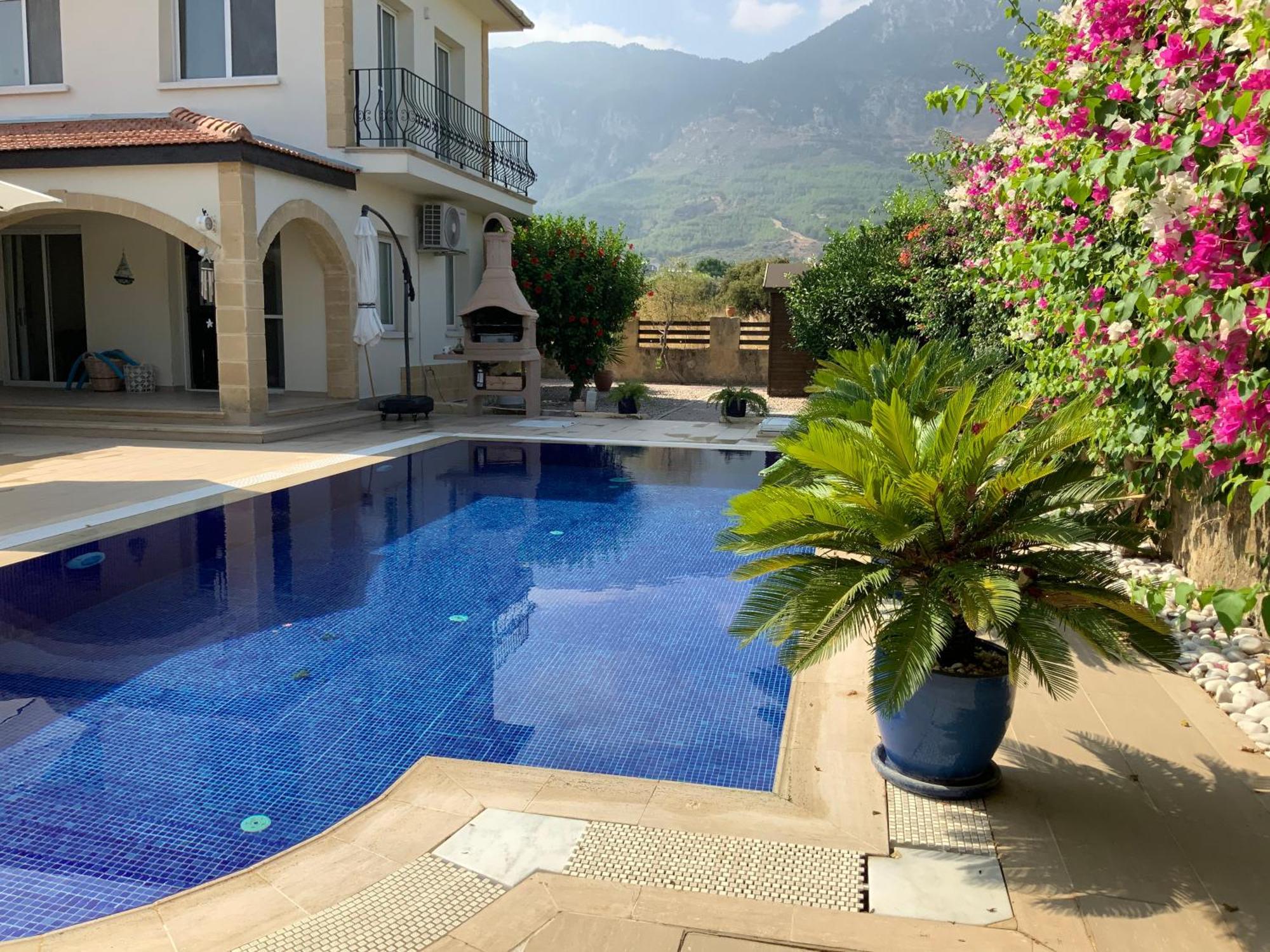 Casa Santos Kyrenia Villa Kyrenia  Ngoại thất bức ảnh