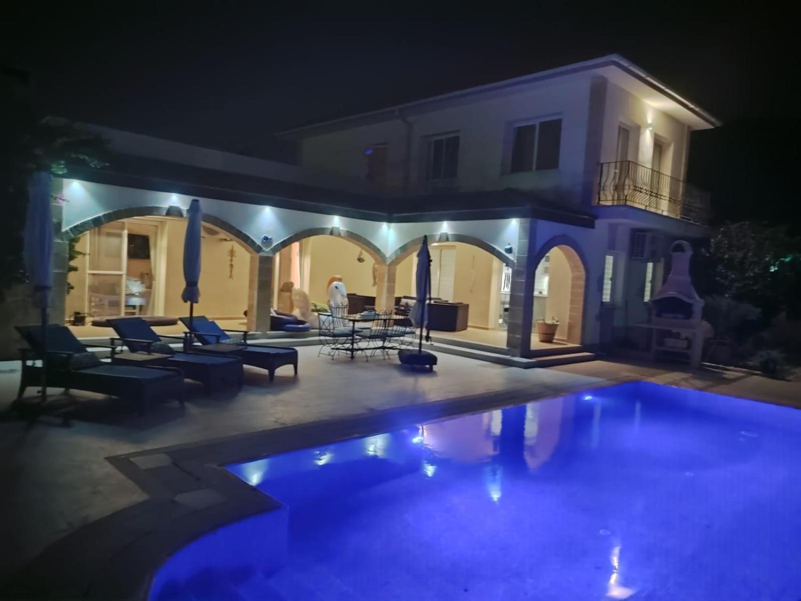 Casa Santos Kyrenia Villa Kyrenia  Ngoại thất bức ảnh